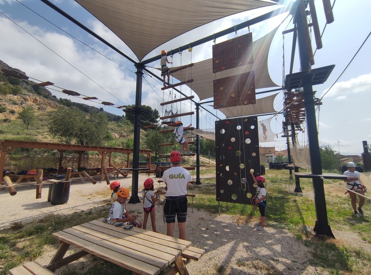 monitor-guia-actividades-multiaventura-escolares-onil