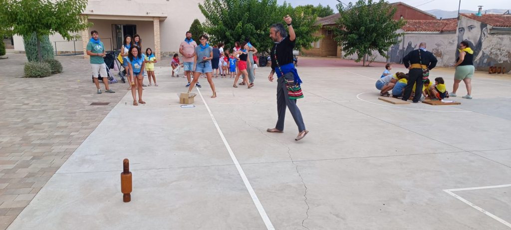 jocs valencians joc de la bitlla fiestas populares